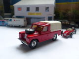 Gift Set 17 Land Rover with Ferrari on Trailer