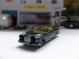 230 Mercedes-Benz 220SE black