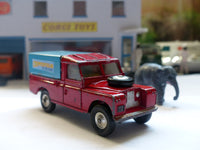 438 Land Rover Chipperfields Circus with tin canopy