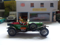 9004 The World of Wooster Bentley 1927 3 Litre with characters