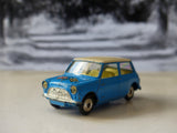 227 Morris Mini-Cooper in blue, lemon interior (15)