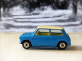 227 Morris Mini-Cooper in blue, lemon interior (15)