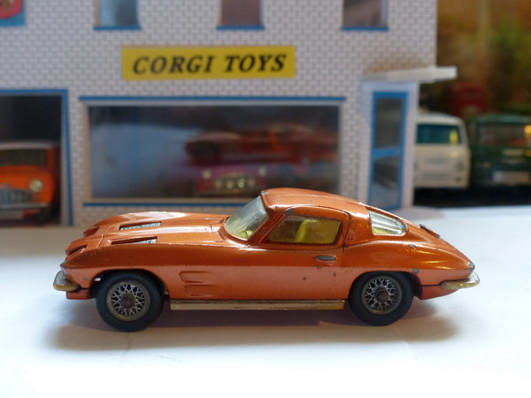 310 Chevrolet Corvette Sting Ray *in bronze*