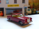 230 Mercedes-Benz 220SE red