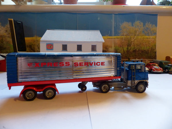 1137 Ford Truck and Trailer 'Express Service'