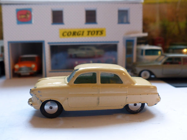 200 Ford Consul in cream