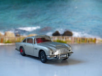 270 James Bond Aston Martin DB5 silver (early edition)