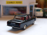 252 Rover 2000 repainted in black