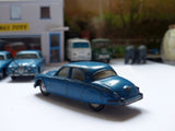 208M Jaguar 2.4 Mechanical *with grey base* (7)