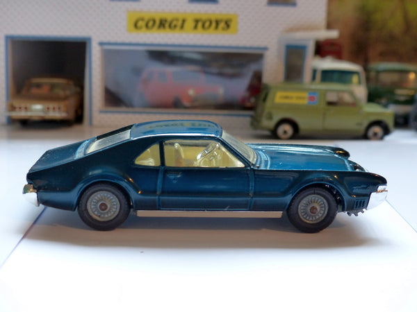 264 Oldsmobile Toronado in deep turquoise-green with original box