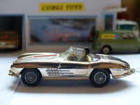 303S Mercedes-Benz 300SL *late edition with wire wheels and gold finish*