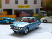 252 Rover 2000 in steel-blue