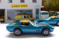 387 Chevrolet Corvette Stingray in metallic blue *with jewelled rear lights*