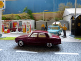 252 Rover 2000 in maroon (3)
