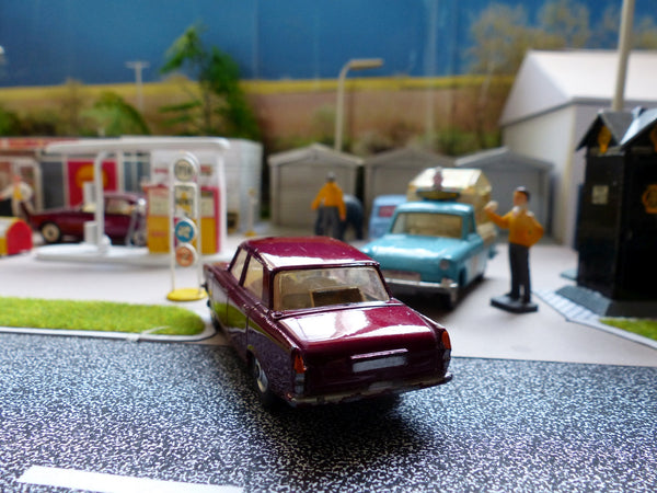 252 Rover 2000 in maroon (3)