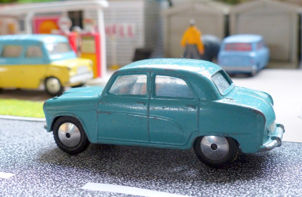 201 Austin Cambridge in turquoise