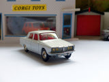 252 Rover 2000 in white with jewelled headlamps