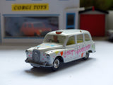 418 London 'Wedding' Taxi