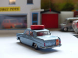 236 Austin A60 Driving School in silver-blue