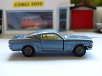 320 Ford Mustang in silver-blue