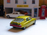 284 Citroen SM in metallic lime-yellow