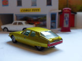 284 Citroen SM in metallic lime-yellow