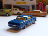 253 Mercedes-Benz 220SE in metallic blue (2)