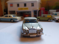 273 Rolls Royce Silver Shadow with original box *silver / blue metallic* (2)