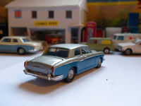 273 Rolls Royce Silver Shadow with original box *silver / blue metallic* (2)