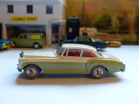 224 Bentley Continental in green and cream *with original box*