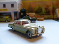 224 Bentley Continental in green and cream *with original box*