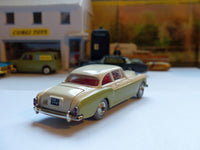 224 Bentley Continental in green and cream *with original box*