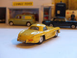 304 Mercedes-Benz 300SL Roadster *all yellow*