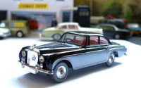 224 Bentley Continental Sports Saloon in black and silver with original box