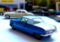 259 Citroen 'Le Dandy' Coupé in blue and white + original box