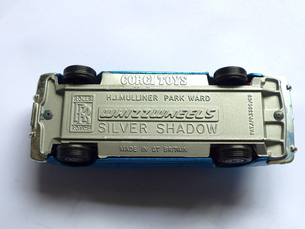280 Rolls Royce Silver Shadow in blue with quarter light – Corgi Toys