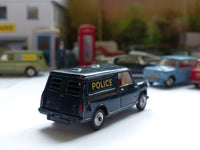 448 Police Minivan with normal wheels