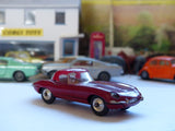 307 Jaguar E type in plum red (1)