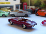 307 Jaguar E type in plum red (1)