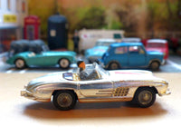 303S Mercedes-Benz 300SL Roadster *with cast wheels*